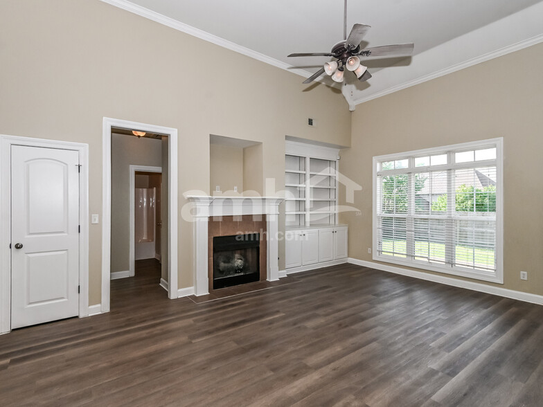 Building Photo - 2901 Keeley Cv