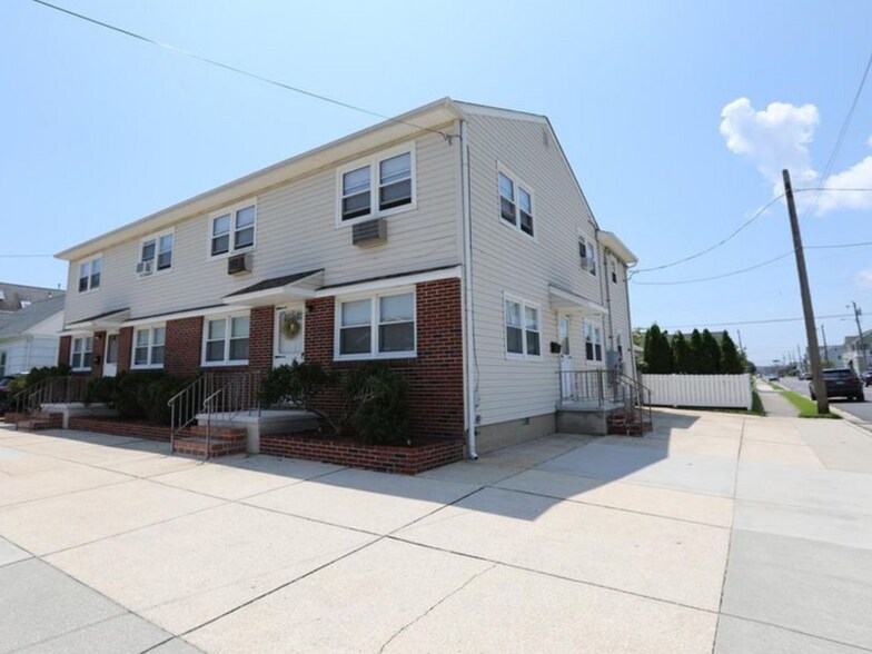 Building Photo - 30 N Coolidge Ave
