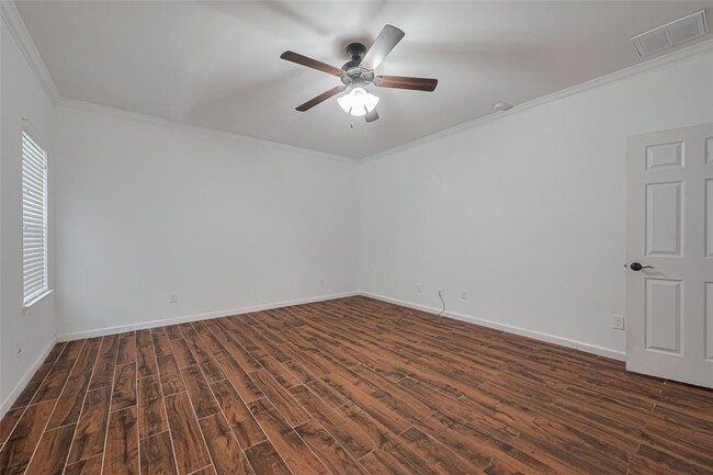 Building Photo - 10118 Mariposa Stream Ct