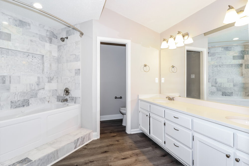 Building Photo - 7309 Schilling Cove E