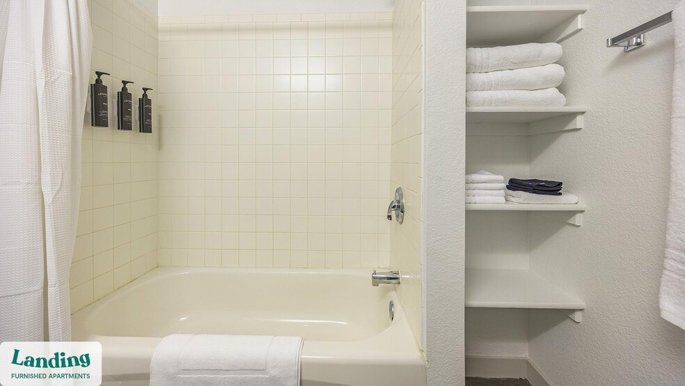 Building Photo - 1451 24th St