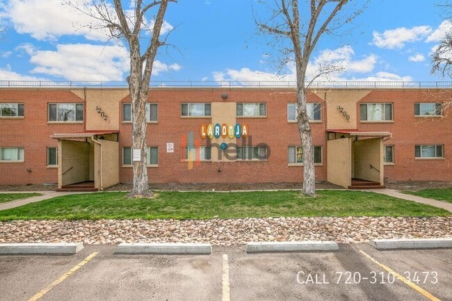 Building Photo - 1204 Pierce St