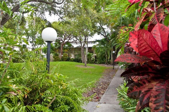 Primary Photo - 19216 NE 25th Ave