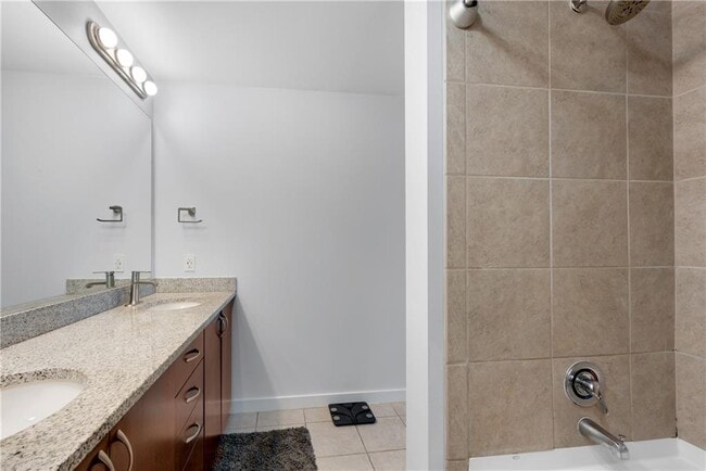 Building Photo - 860 Peachtree St NE