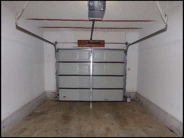 Building Photo - 39 Oak Forest Loop