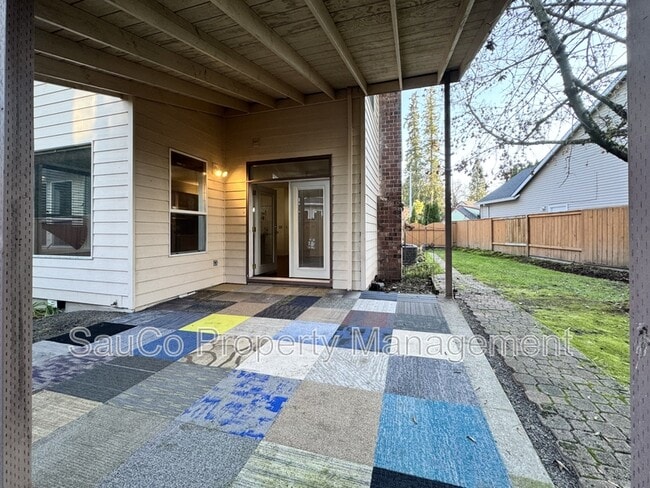 Building Photo - 351 SE 58th Ct