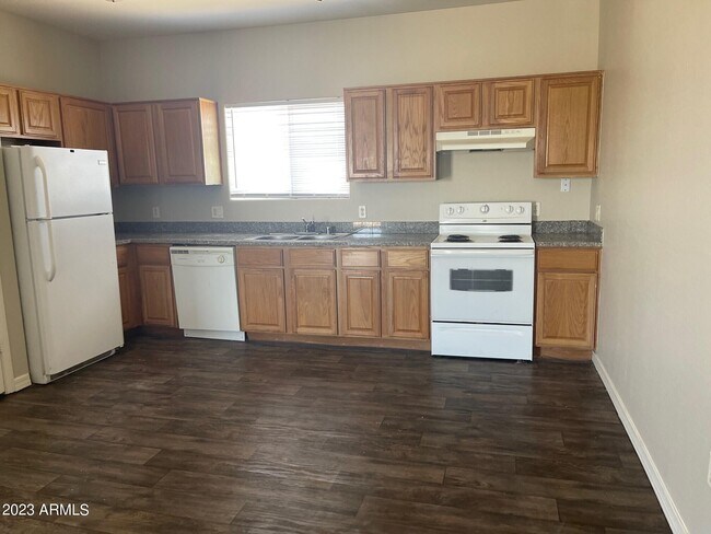 Building Photo - 8131 W Serena Dr