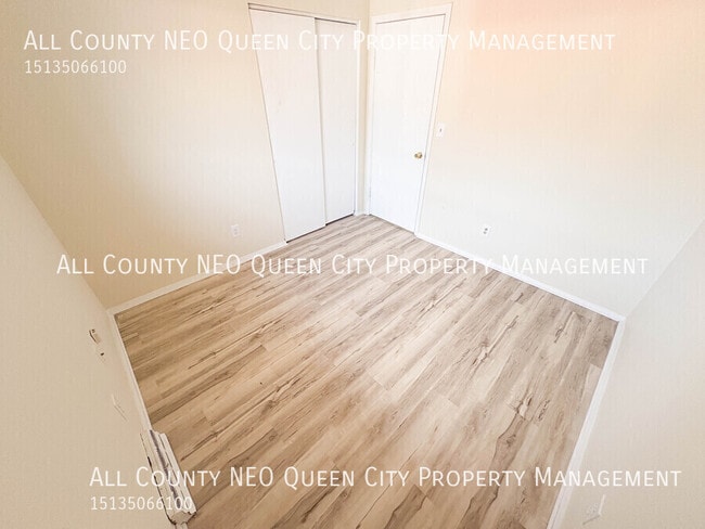 Building Photo - 2420 Ulrich Ave