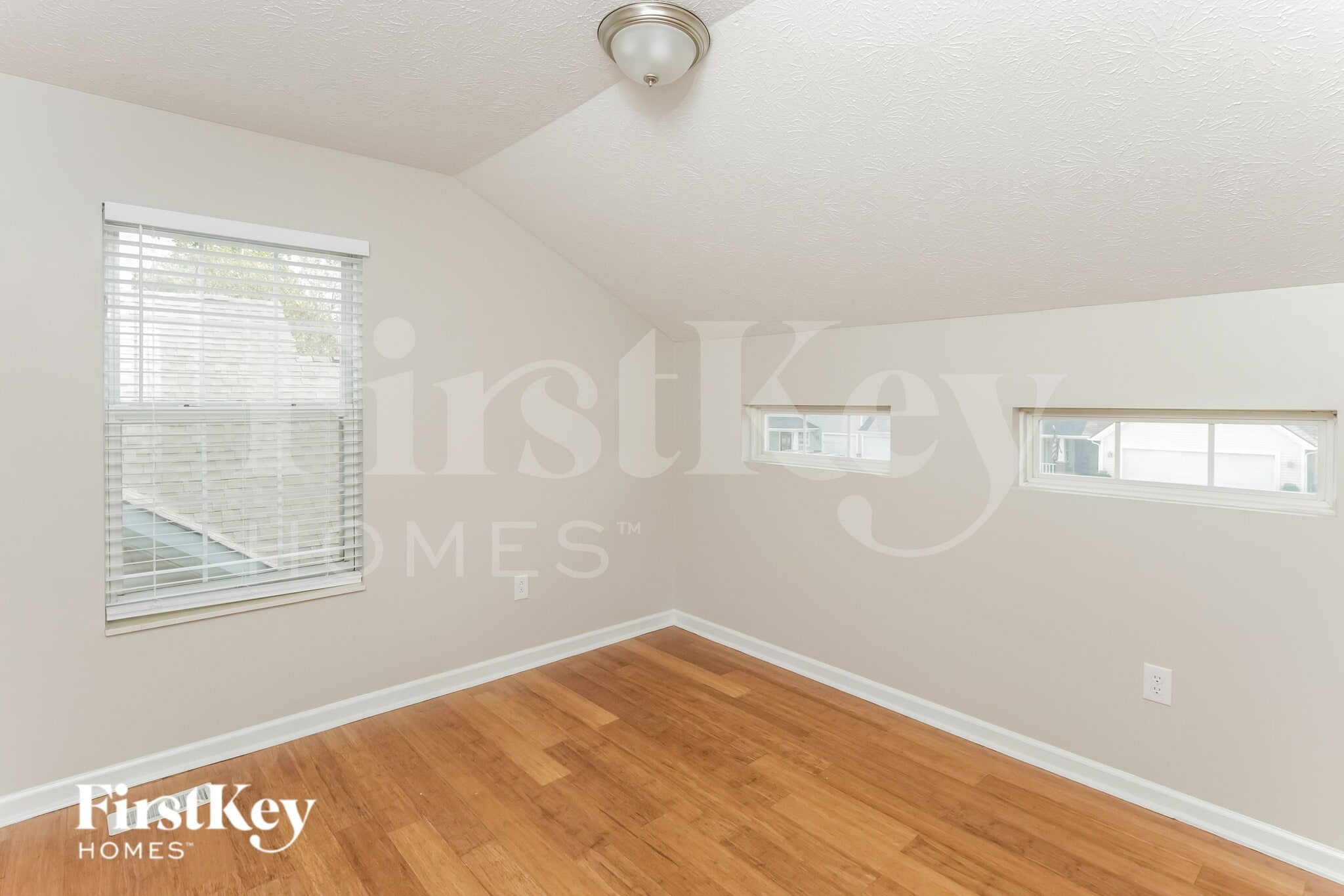 Building Photo - 5046 Bird Branch Dr