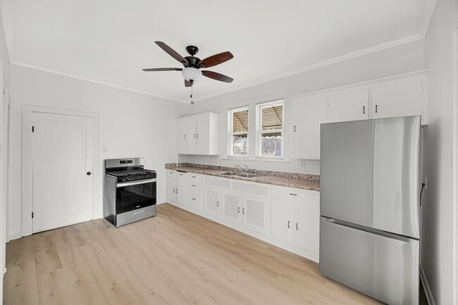 Building Photo - 1211 Euclid Ave