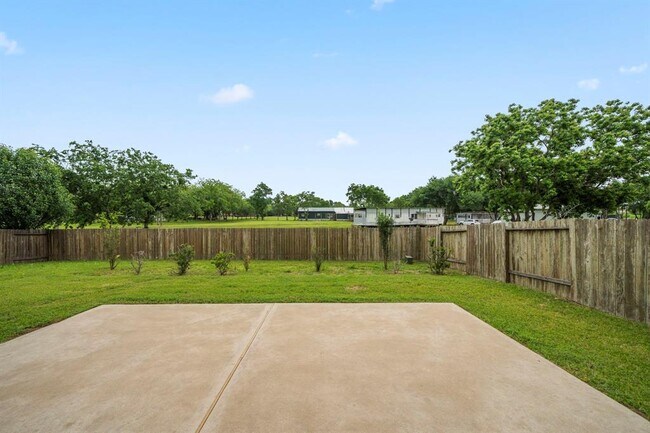 Building Photo - 4923 Monarch Falls Ln