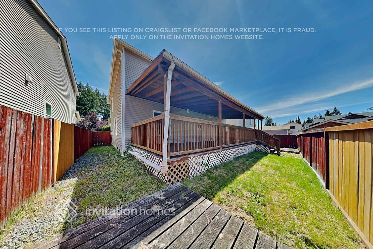 Building Photo - 20120 15th Ave E