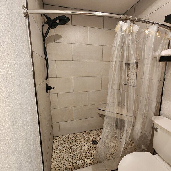 Building Photo - 18171 Meandering Way