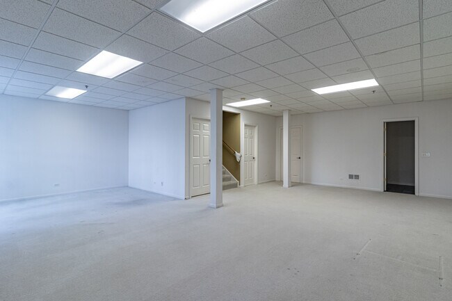 Building Photo - 20560 N Westpark Pl