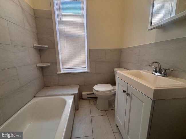 Building Photo - 2324 N Lambert St