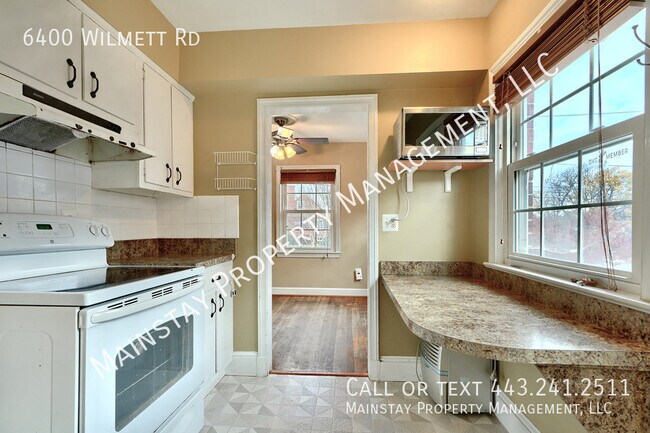 Building Photo - 6400 Wilmett Rd