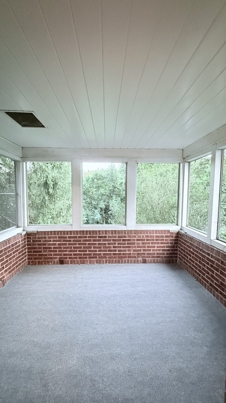 Building Photo - 136 Orchard Dr