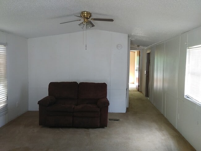 Building Photo - 3176 Tank Trail Rd