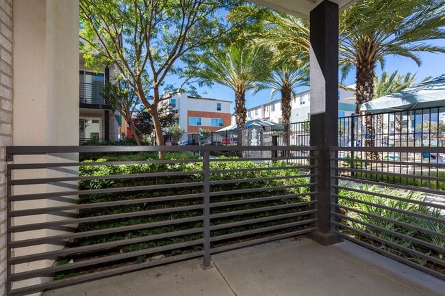 Building Photo - Contemporary Living in the Heart of Millenia