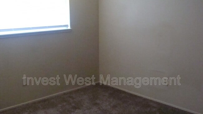 Building Photo - 1623 Ash St