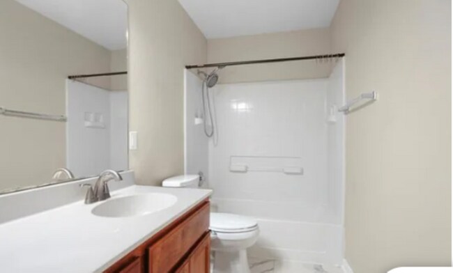 Building Photo - Stunning & Elegant Home in Forest Creek with Spacious Living & Prime Location