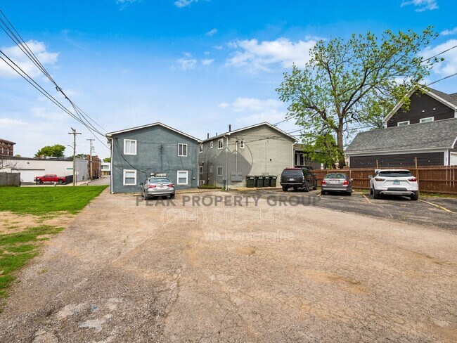 Building Photo - 1292 Courtland Ave