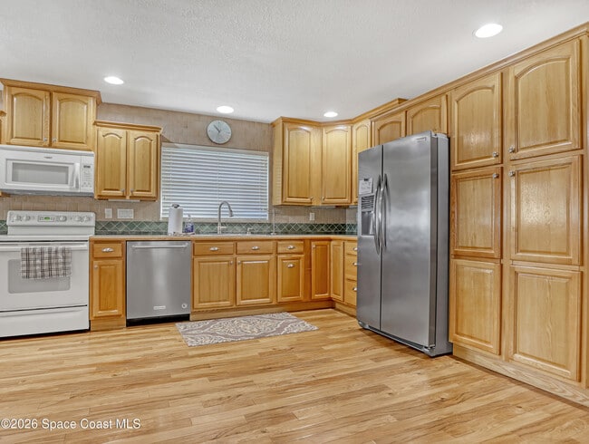 Building Photo - 4491 Longbow Dr