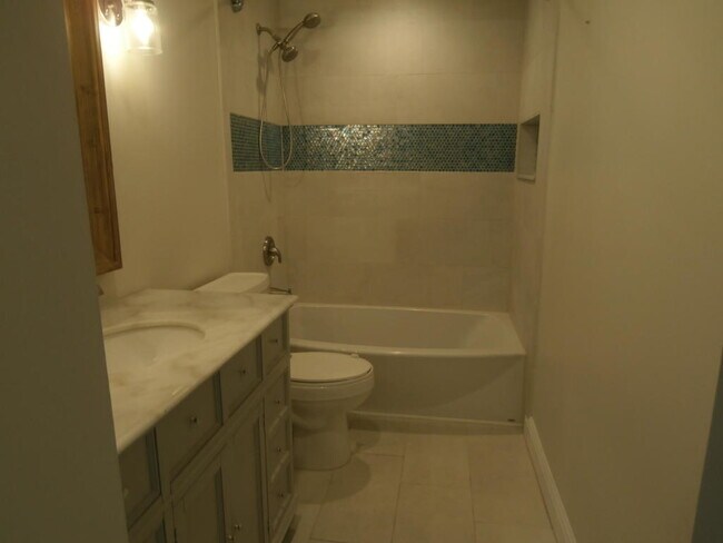 Building Photo - 157 Yacht Club Way