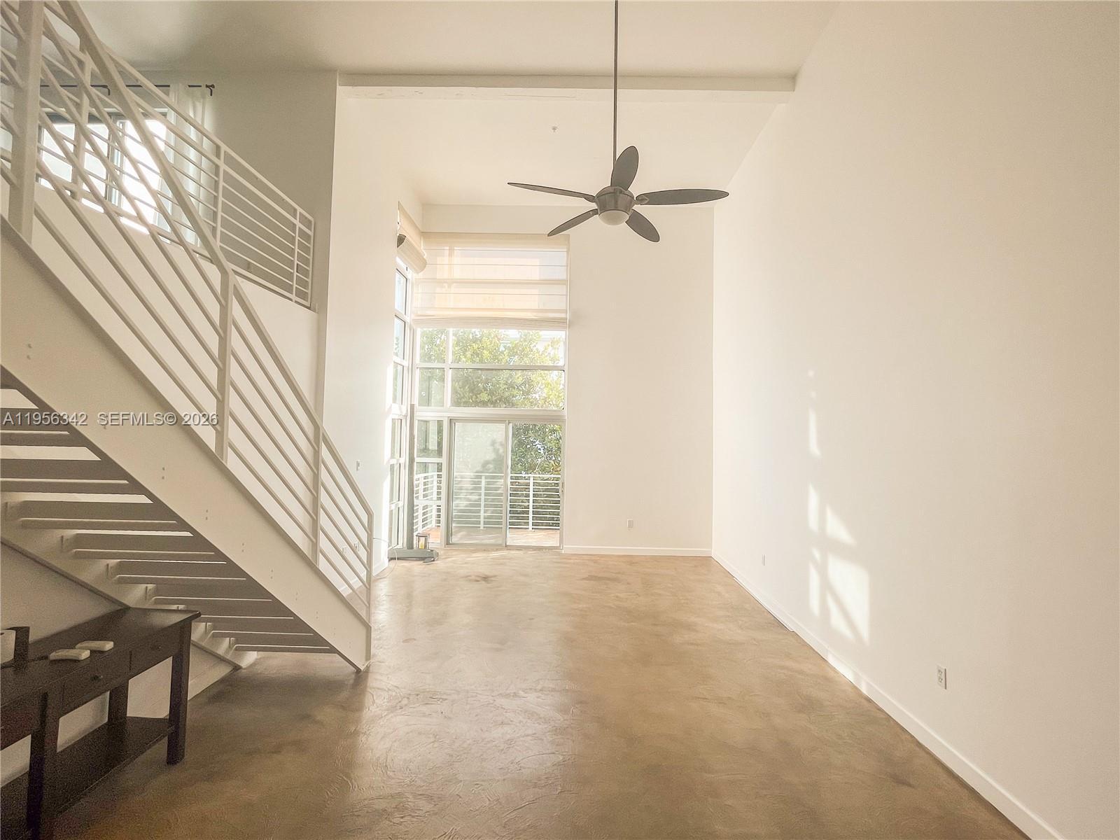 Building Photo - 7744 Collins Ave