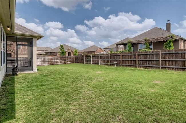 Building Photo - 303 White River Dr