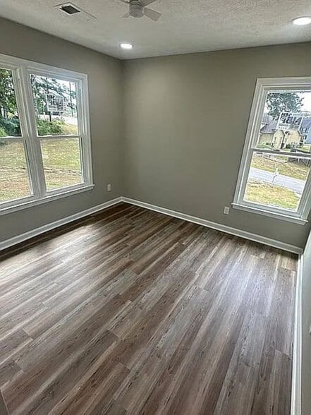 Building Photo - 4010 Milford Trail