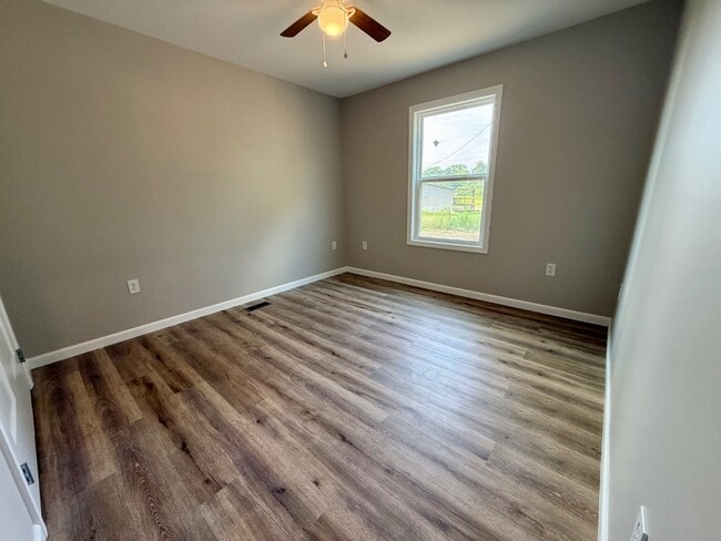Building Photo - 2647 Co Rd 400