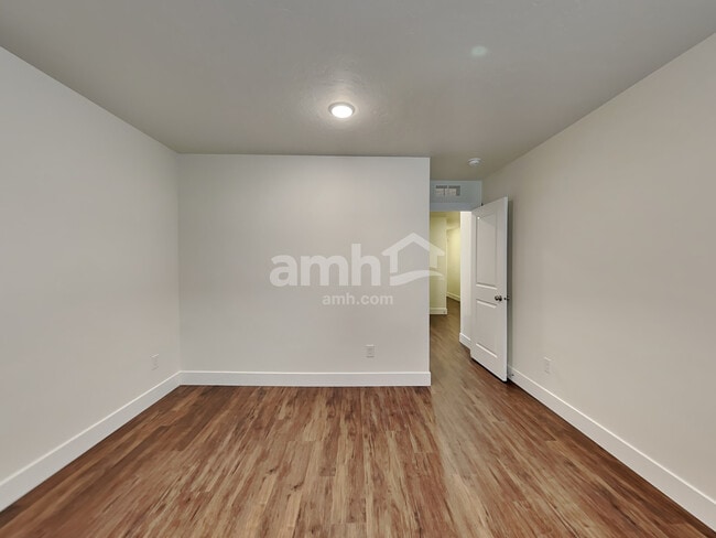 Building Photo - 9269 W Dove Creek St