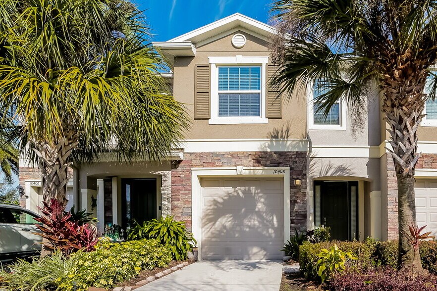 Primary Photo - 10408 Red Carpet Ct