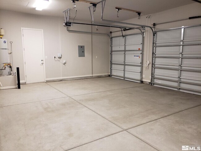 Building Photo - 9485 Hawkshead Rd