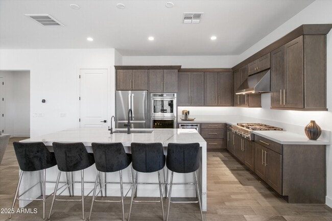 Building Photo - 17254 W Vacaville St