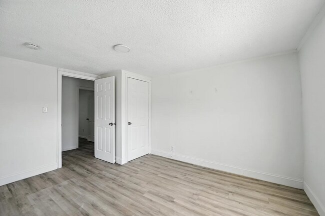 Building Photo - 320 T A Carroll Ave