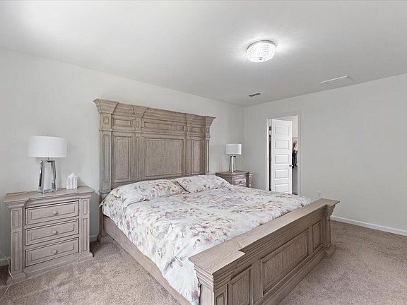 Building Photo - Build Equity While Leasing - Lease and Own...