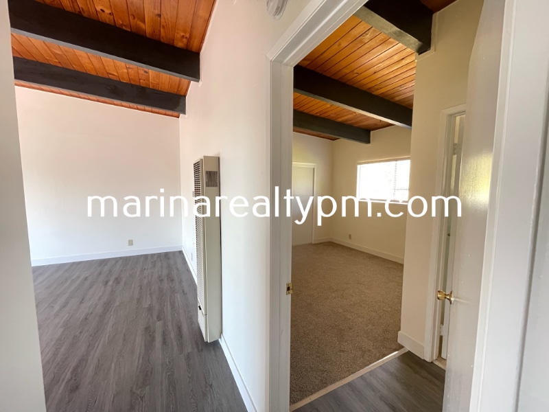 Building Photo - 129-191 Hilborn St