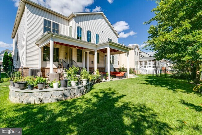 Building Photo - 23582 Prosperity Ridge Pl