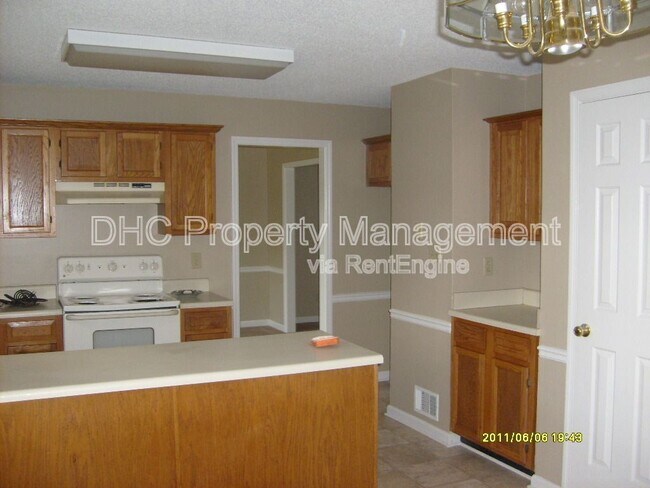 Building Photo - 3142 Ashbury Ln