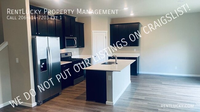 Building Photo - 4508 Sand Dollar Dr