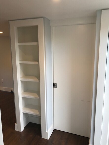 Building Photo - 109 Hawthorn Way