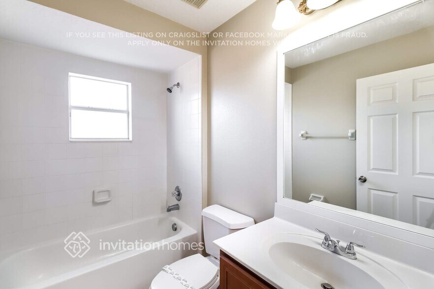 Building Photo - 1226 Hasley Pl