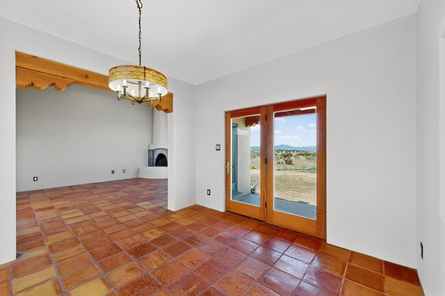 Building Photo - 45 Encantado Loop