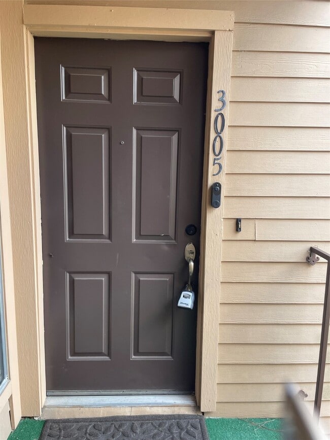 Building Photo - 10555 Turtlewood Ct