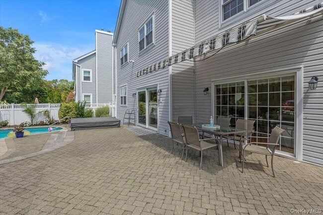 Building Photo - 35 Auden Ave