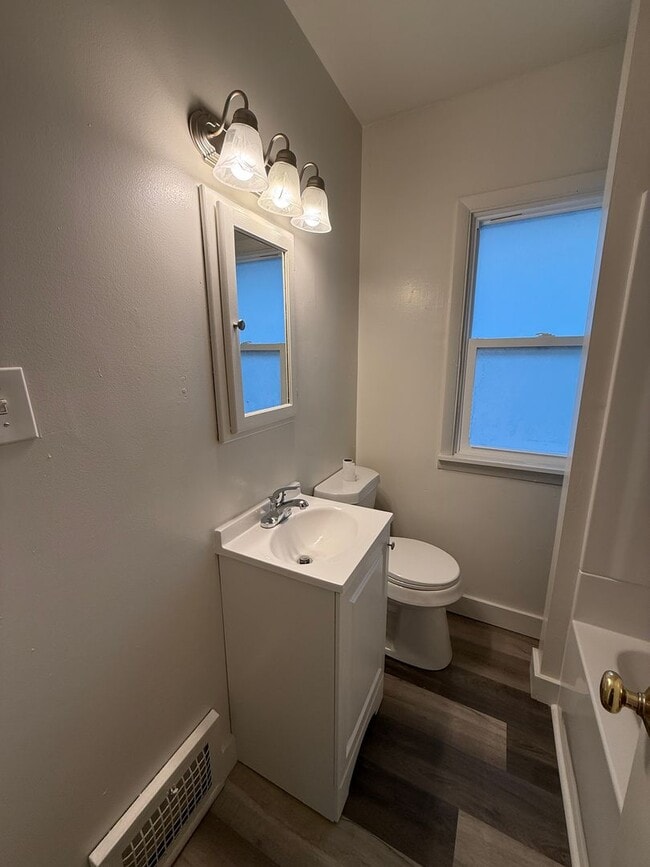 Building Photo - Recently Remodeled 2-Bedroom Single-Family Home with Garage Access