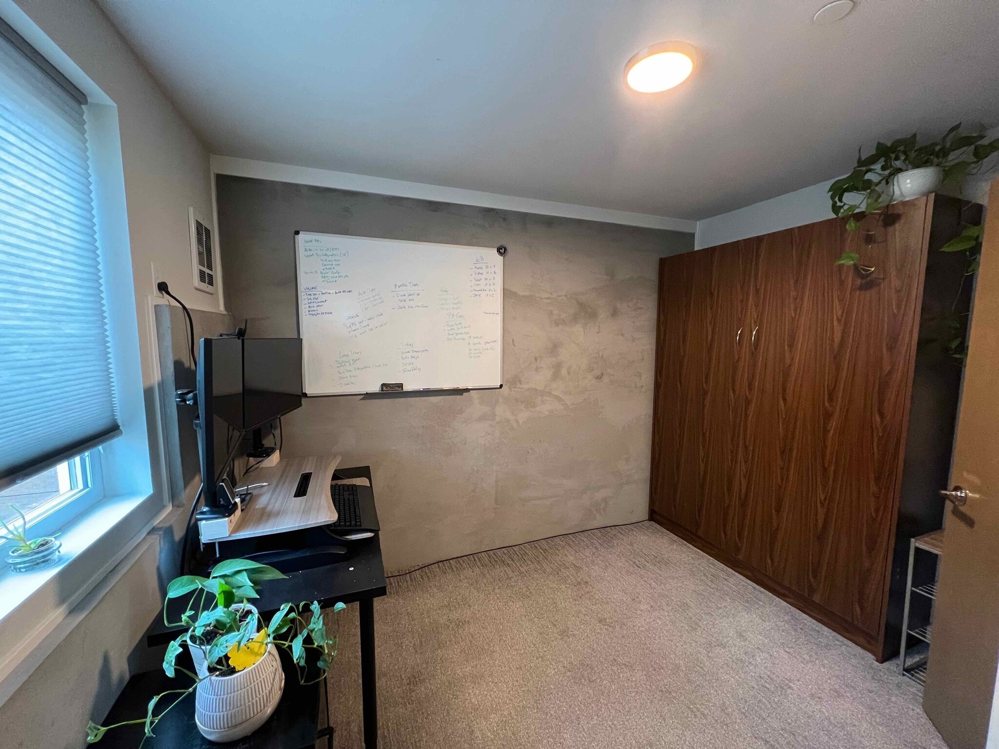 Building Photo - 6251 8th Ave NW