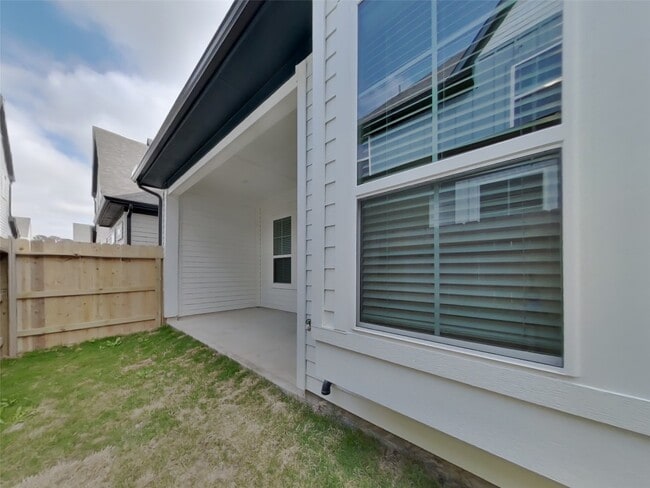 Building Photo - 22715 Terrazzo Dr